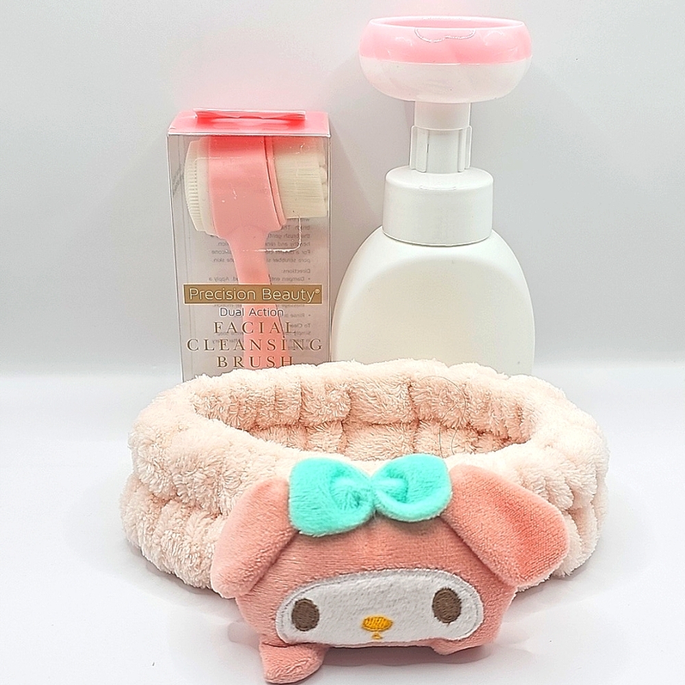 Pink & White Facial Cleansing Set